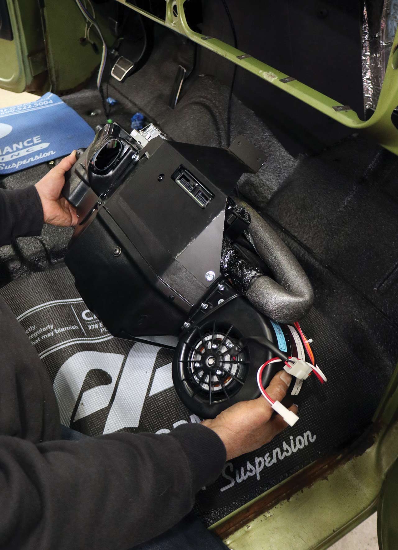 The Gen IV was mounted up under the dash using the pre-installed bracket