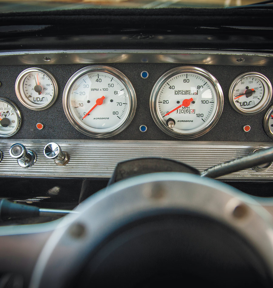 Speedometer of a 1964 Chevy C10