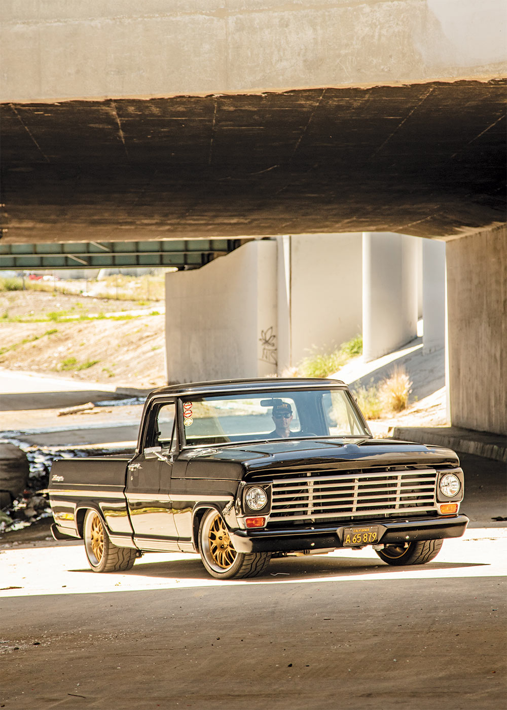 1967 Ford Bumpside on street
