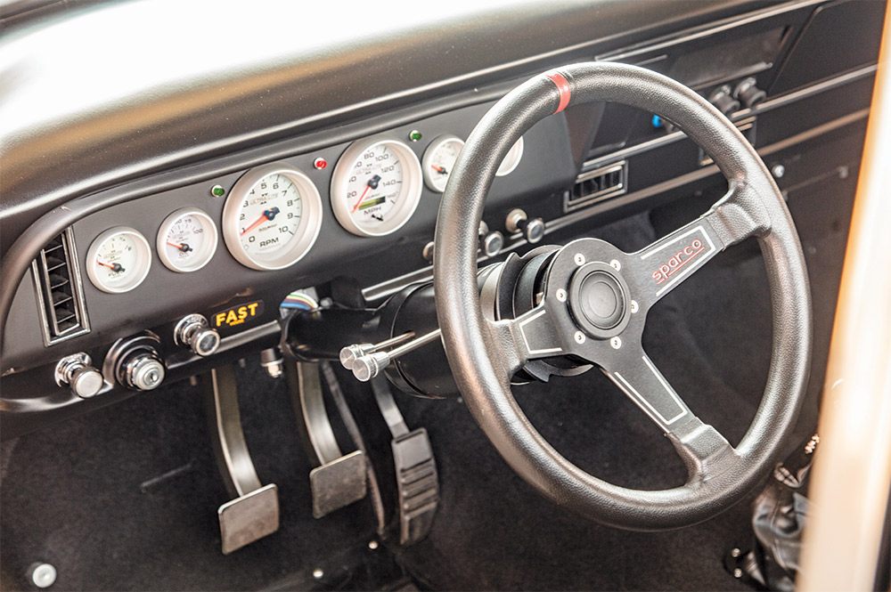 Dash of the F-100