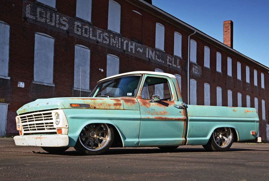 1969 F-100 side view
