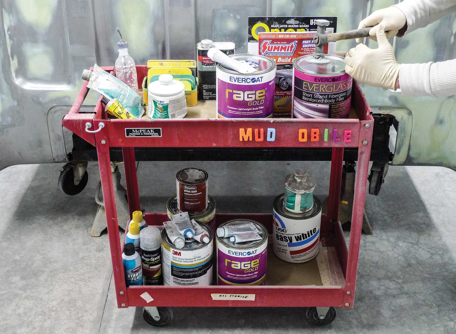 Cart of paint equipment