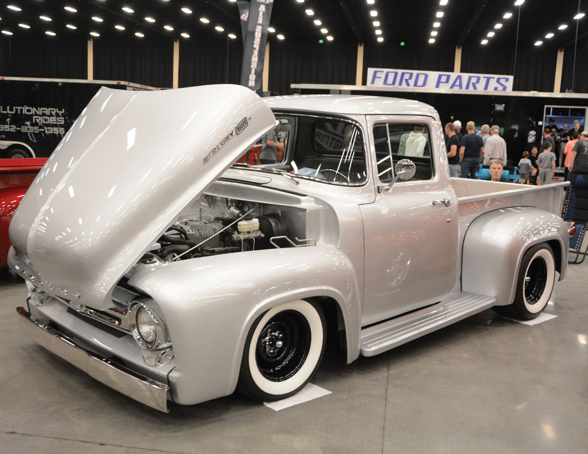 White F-100 inside