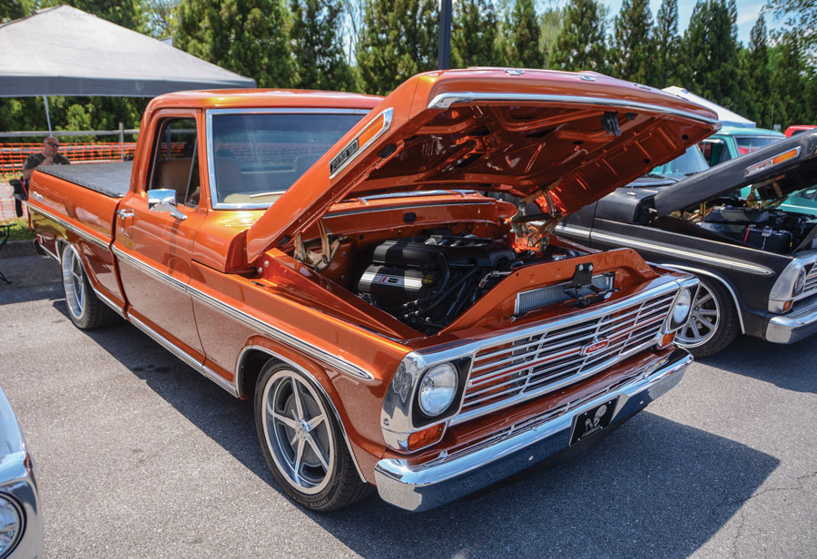 Orange F-100 with chrome details