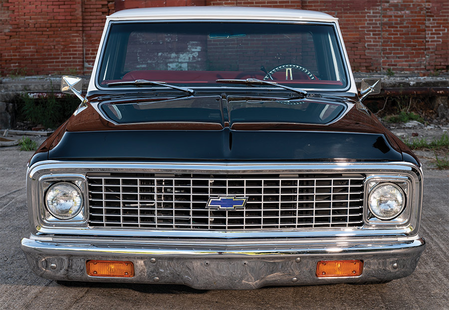 1971 Chevy hood and grill front view