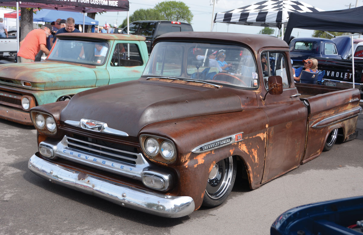 Brown Chevy truck front view