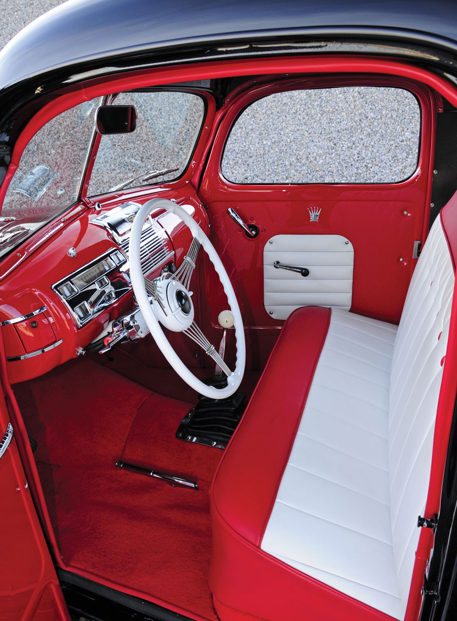 Ford F 100 Rear Bed