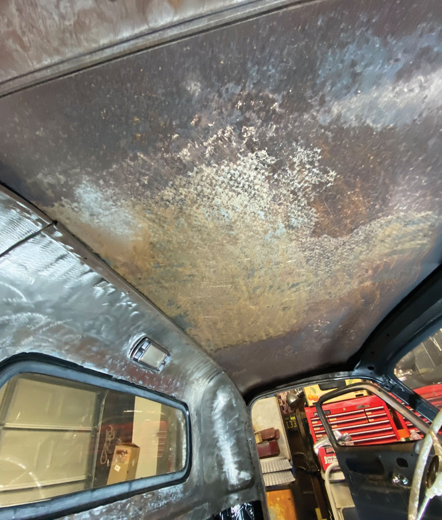 Ceiling of the truck