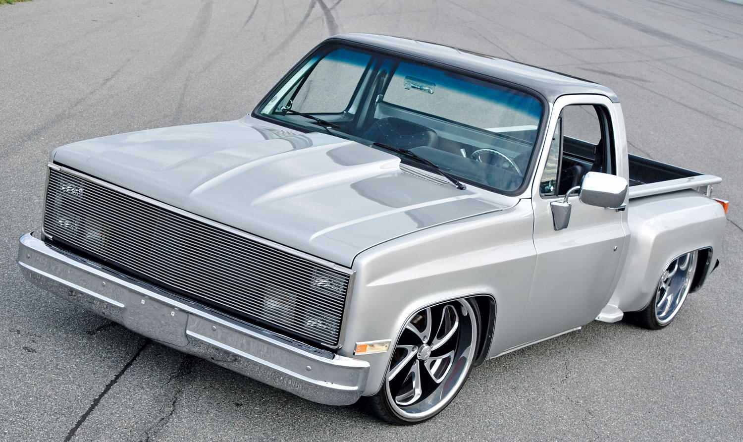 '80 Chevy Stepside frontend