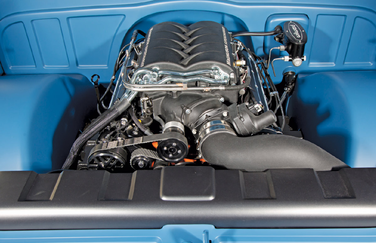 1967 Chevy Camaro's engine