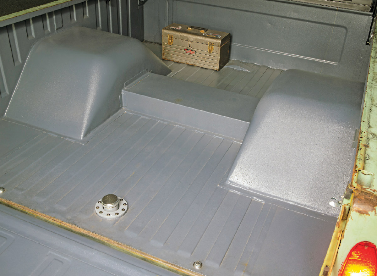 1967 Dodge Sweptline's rear bed