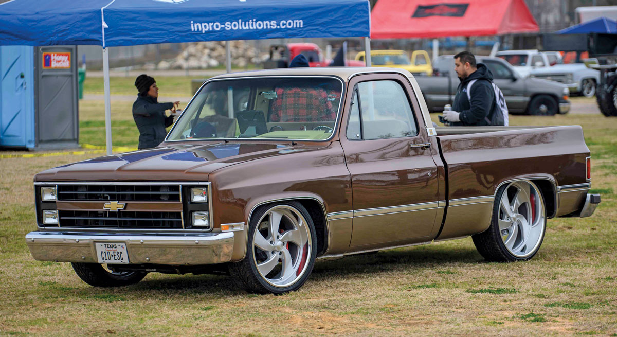 Brown and tan Chevy truck