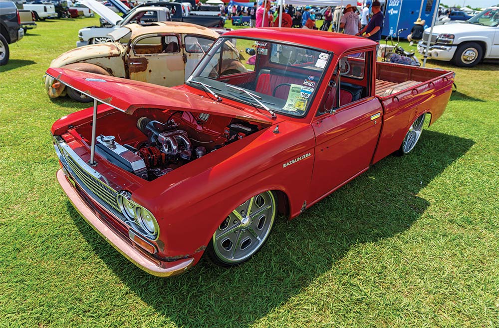 Red Datsun 13b pickup