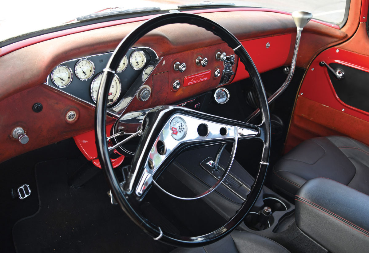 1955 Chevy's steering wheel