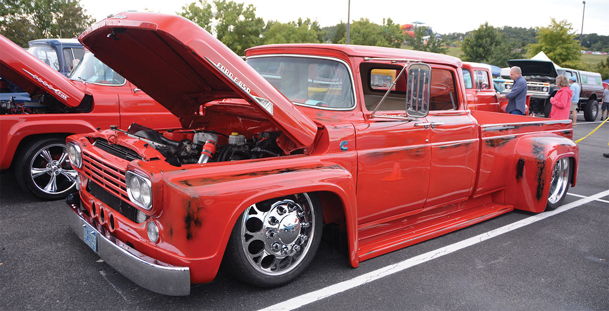 Slammed and bagged red 3rd gen F-850 crew cab dually