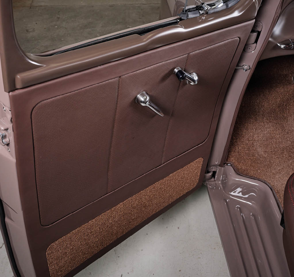 '50 Studebaker door interior