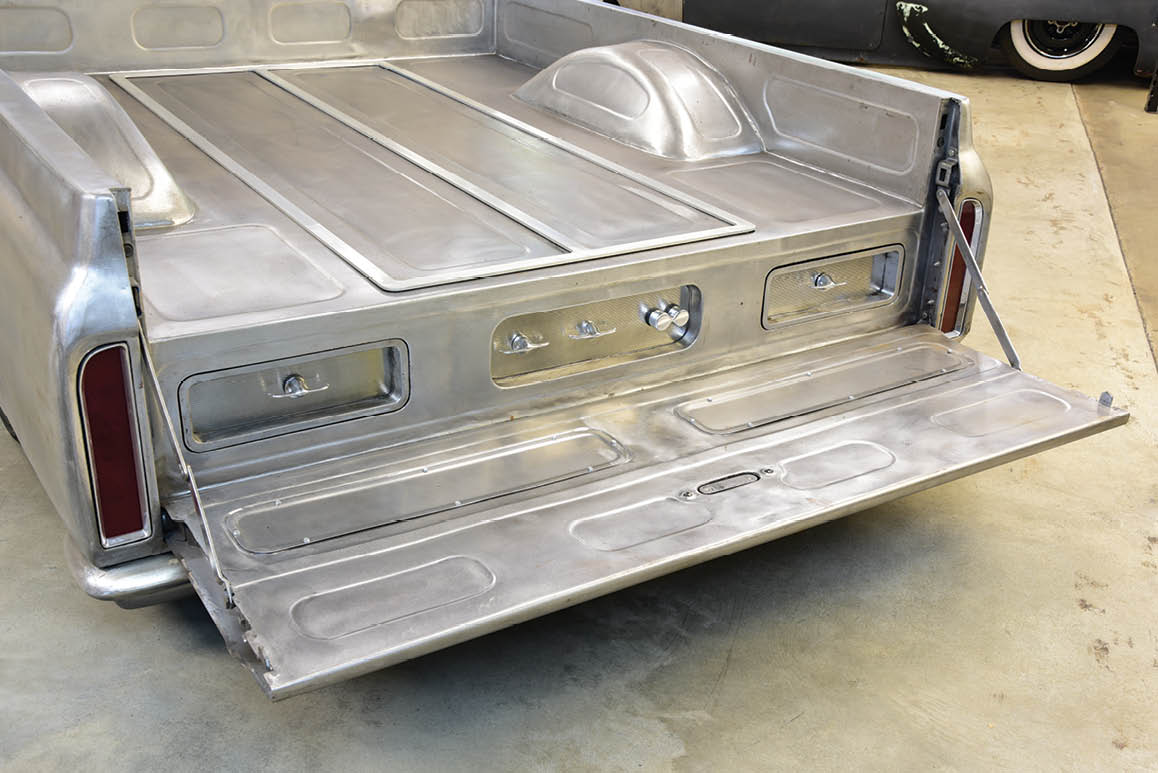 '67 C10 truck bed open