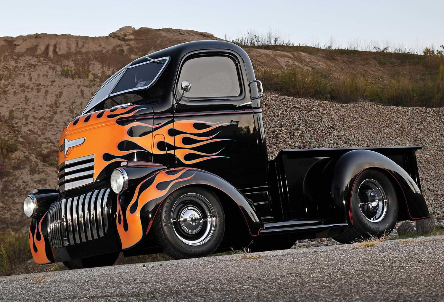 angled drivers side view of the '45 Chevy COE