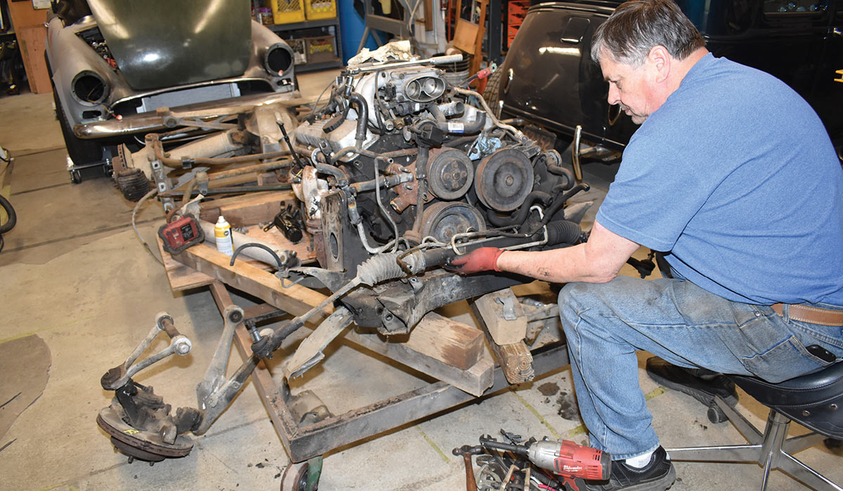 Preparing donor '86 Corvette suspension assemblies