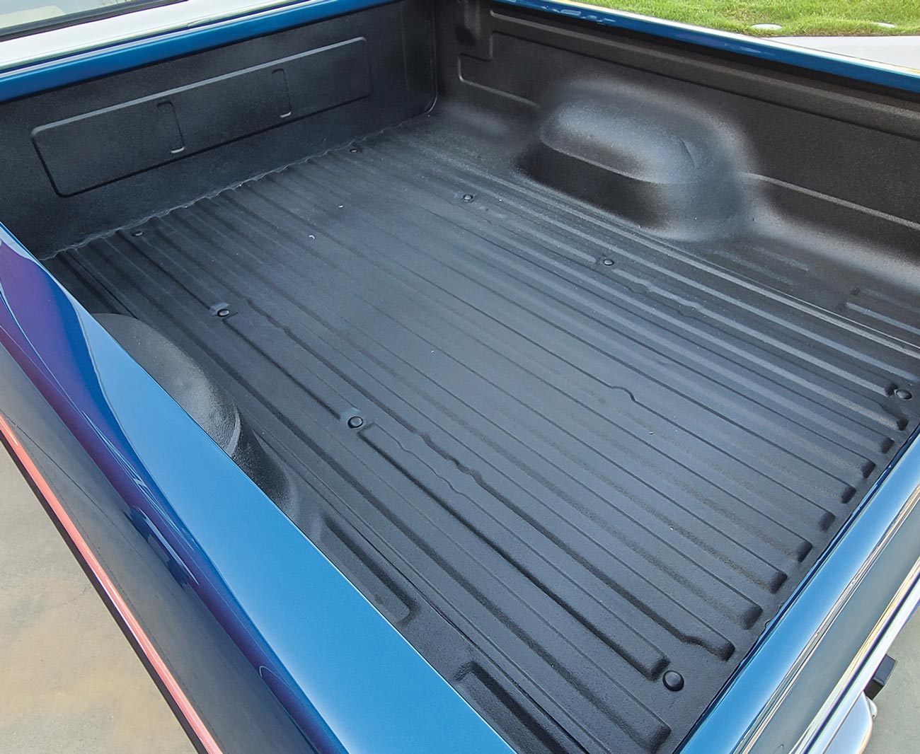 bed of the ’75 Ford SuperCab