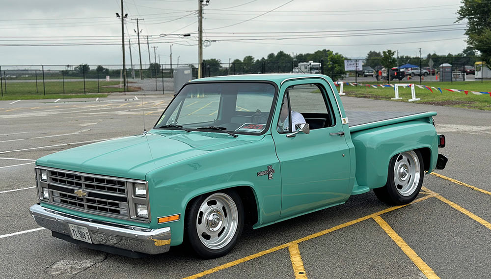Glenwood Green Stepside Squarebody 