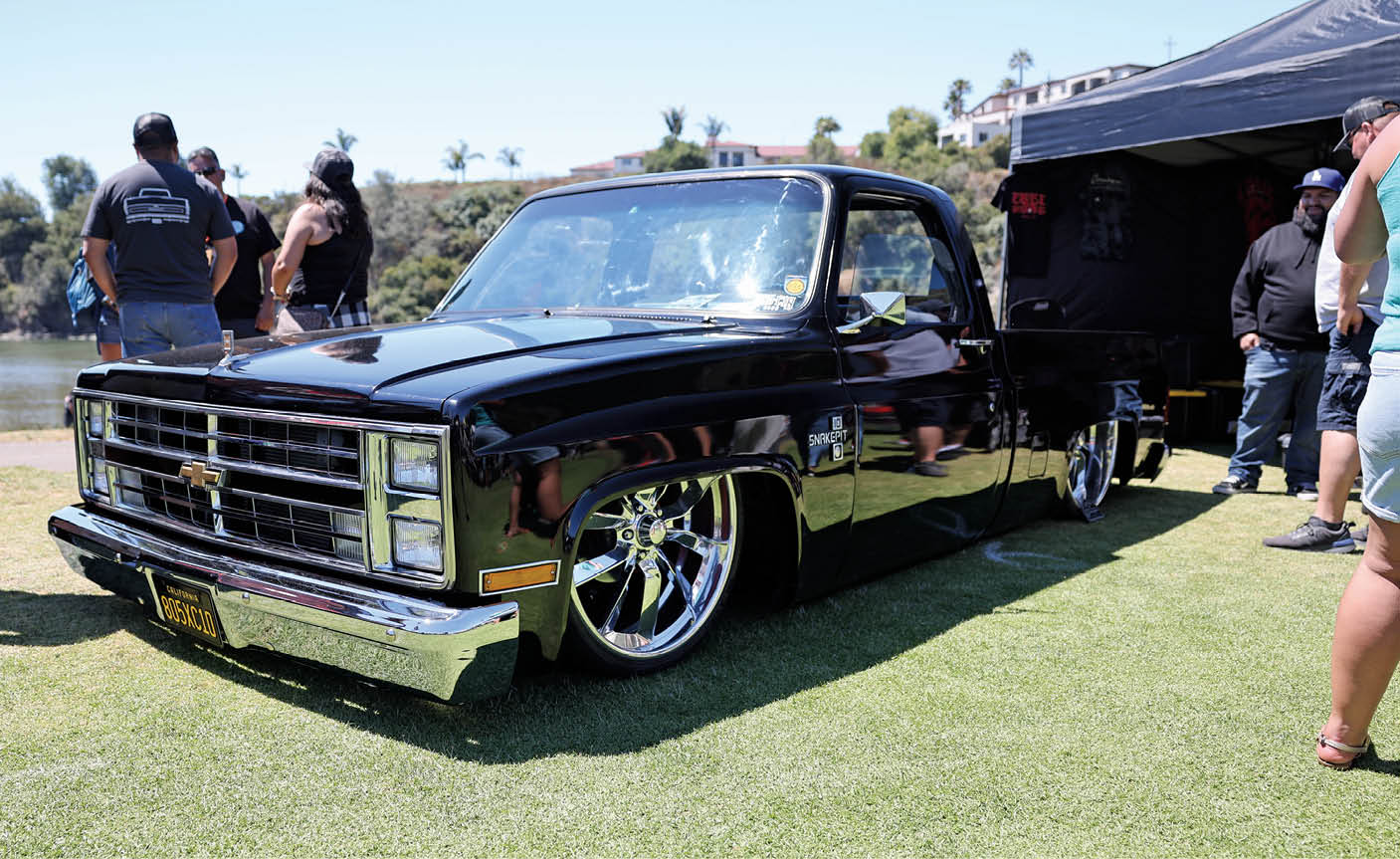 navy C10 truck