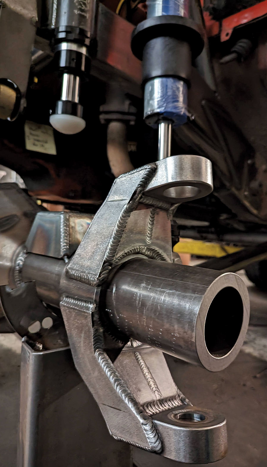 Front and rear axle tubes are an extremely stout 3 inches in diameter with 1/4-inch wall thickness.