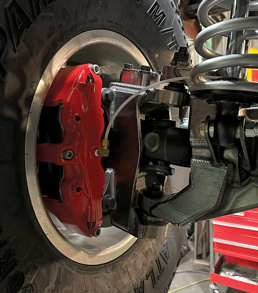 Brakes on the front axle are six-piston Wilwood calipers with 14-inch rotors.