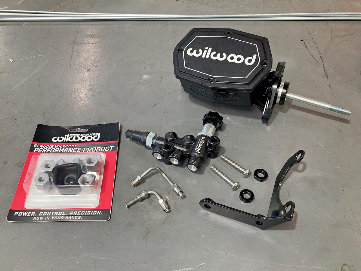 Wilwood Compact Tandem master cylinder