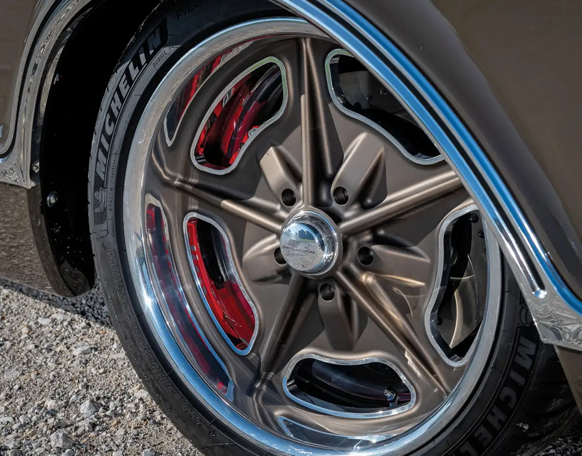 These wheels have been coated with Bronze Satin ZyBar, which provides a nice contrast with the polished metal.