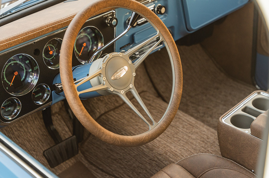 steering wheel of '72 Chevy Blazer