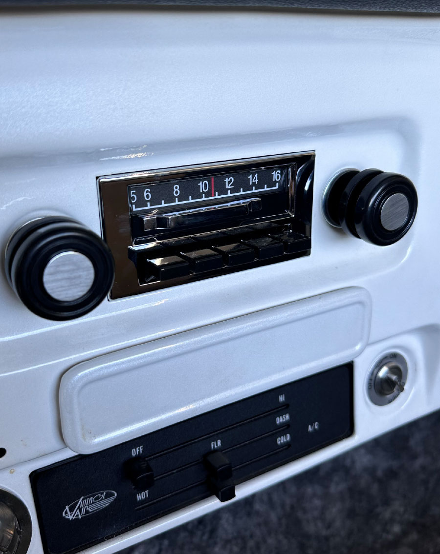working Slidebar radio in the C10 after final steps