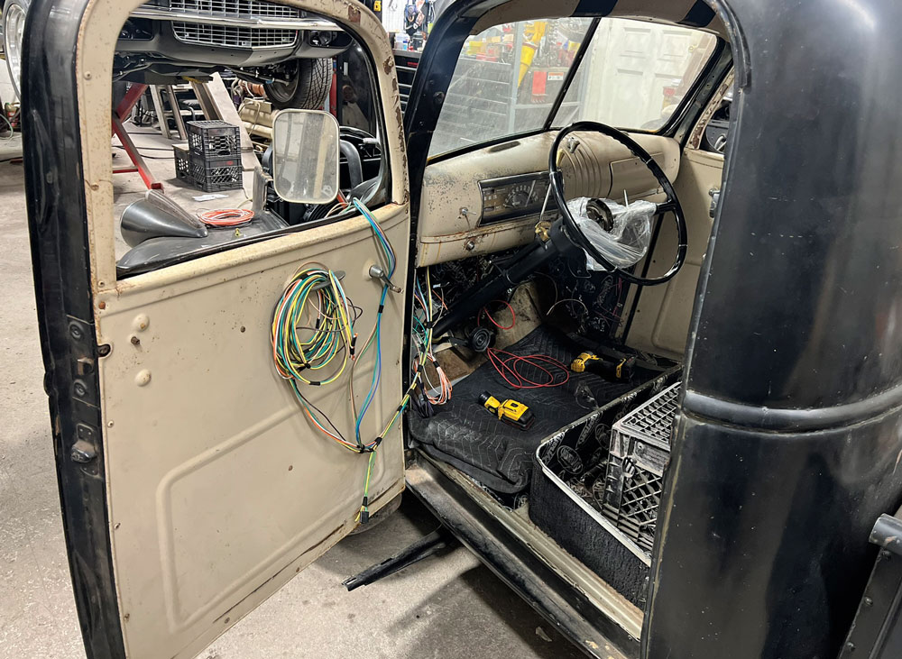 1946 Chevy wiring process interior