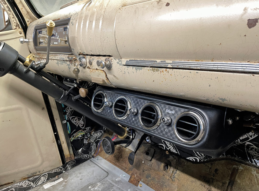 1946 Chevy Vintage air system installed