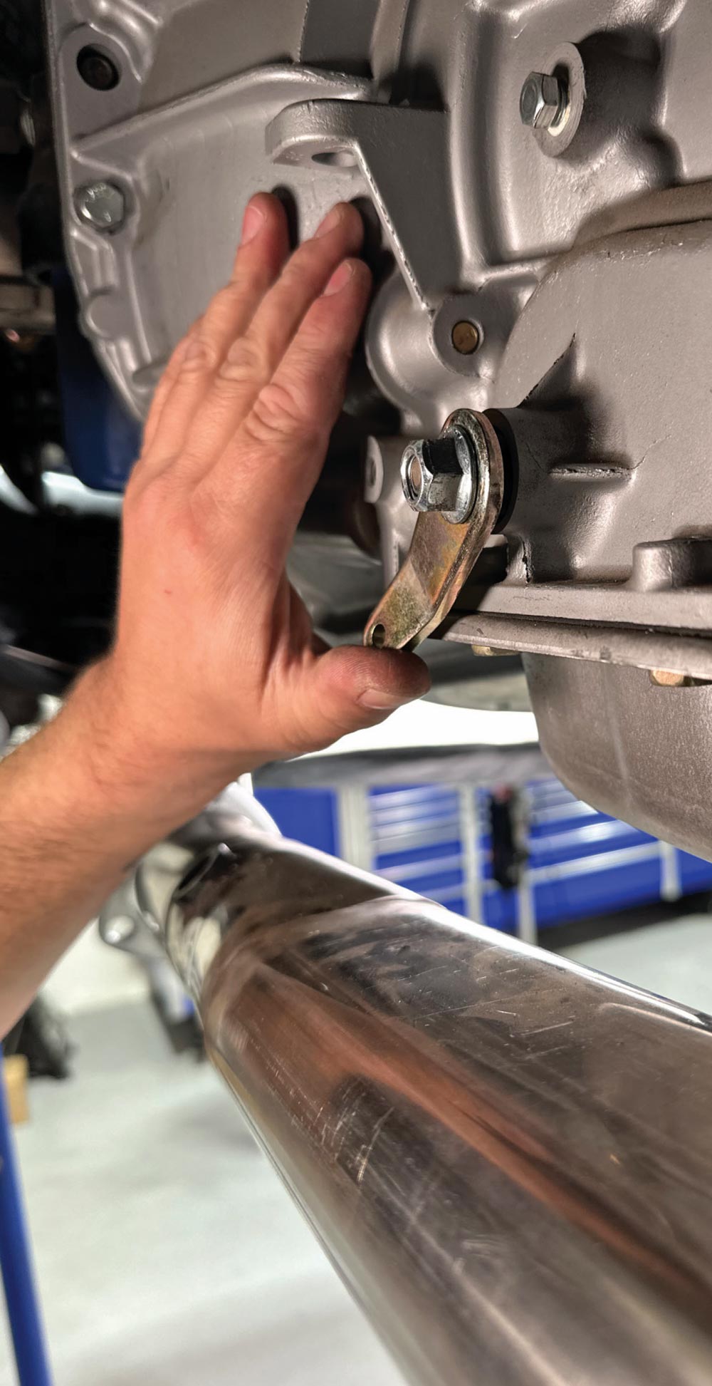 lokar shifter bracket install on transmission pan clearance check with stainless exhaust