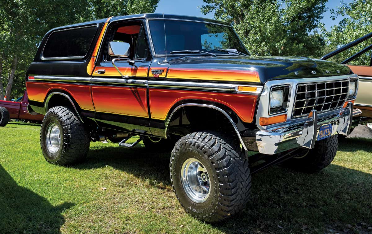 1978 Ford Bronco Ranger XLT black orange yellow stripes lifted show build