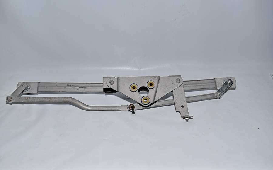 Wiper linkage assembly Newport Clean Wipe kit
