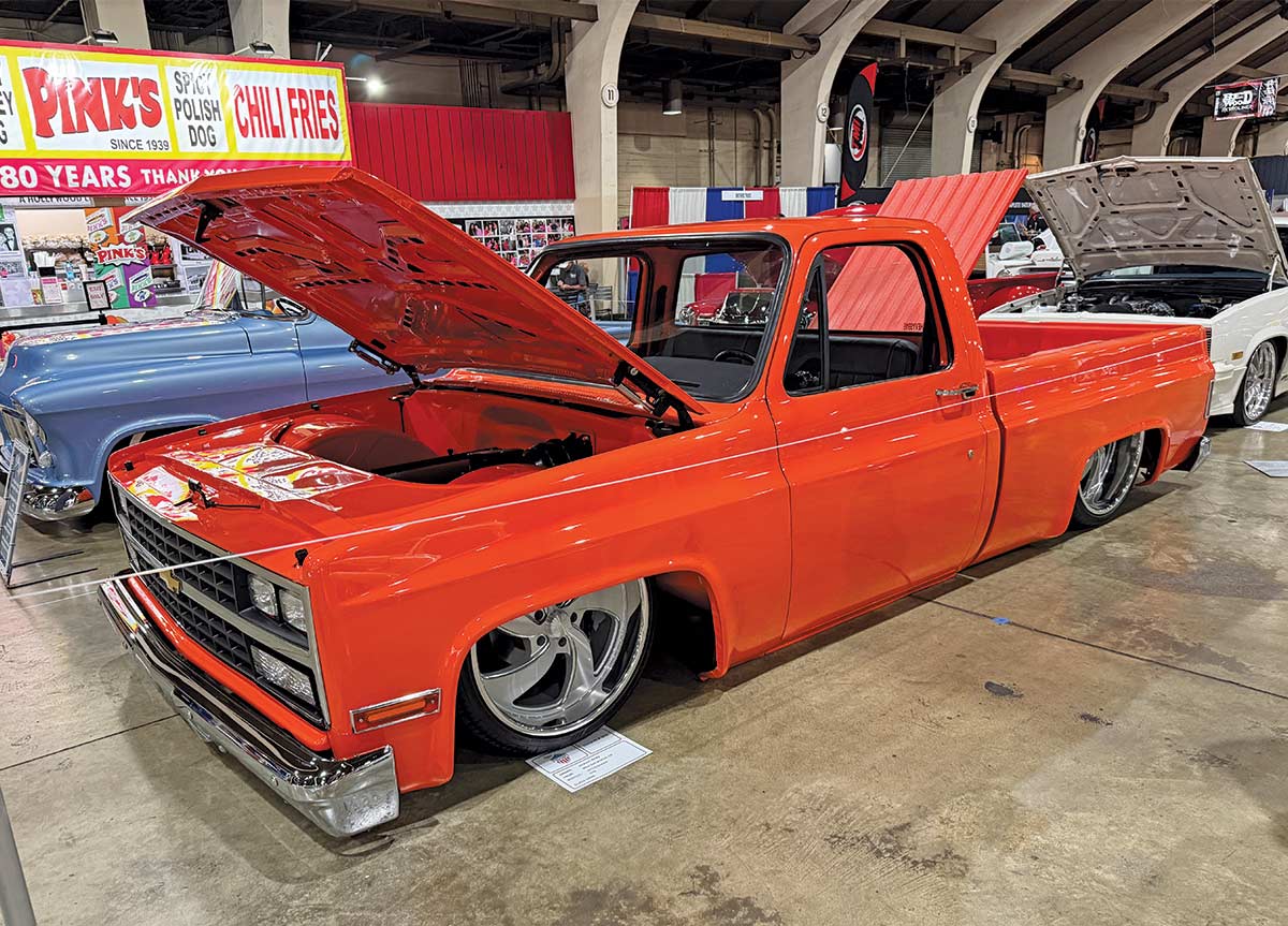 1986 Chevrolet C10 orange slammed squarebody show truck no engine