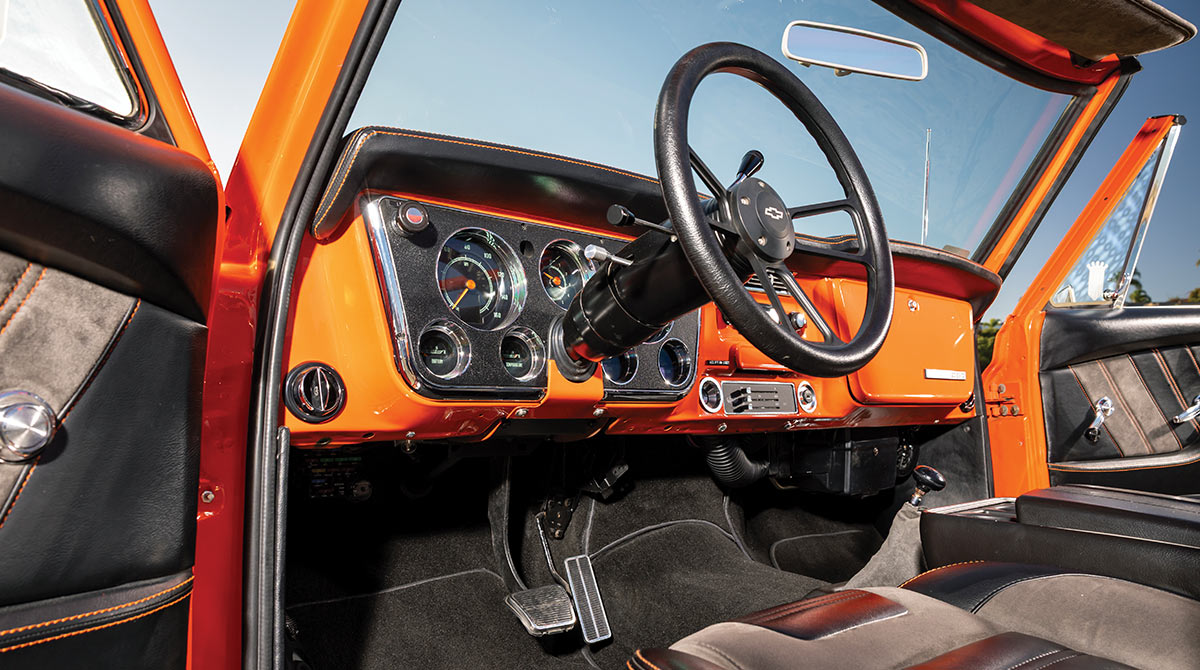 1972 Chevrolet K5 Blazer custom interior orange dashboard classic gauge cluster steering wheel